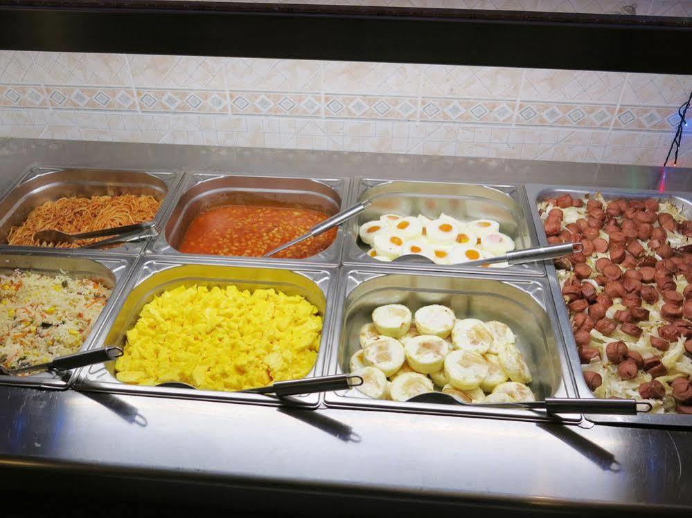 Hostal Archi Rossi *